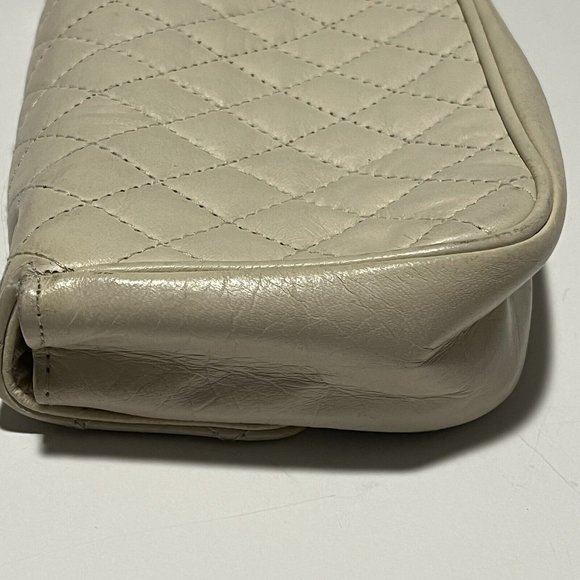 Vintage Cream Quilted Genuine Leather Clutch Purse Hong Kong Missing Strap - Picture 15 of 16